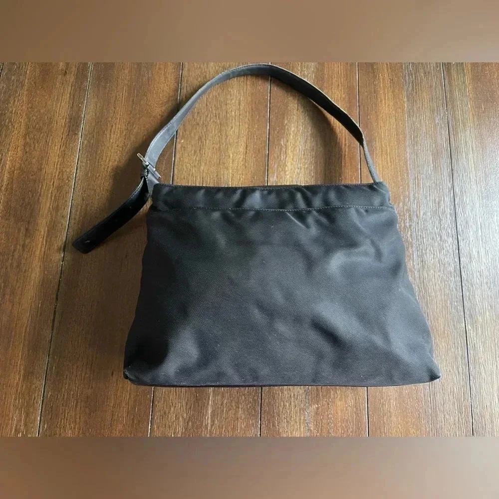 Vintage Coach shoulder bag